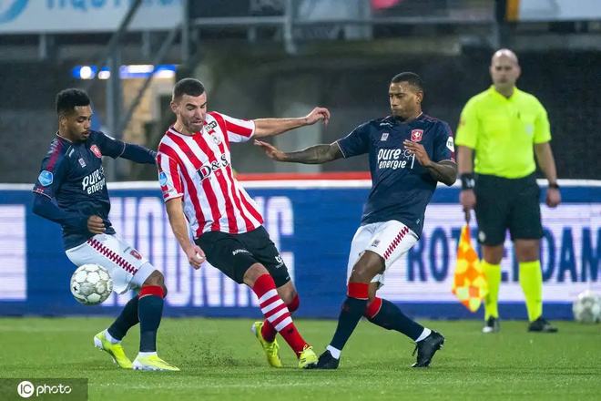 临着因高强 临着因高强