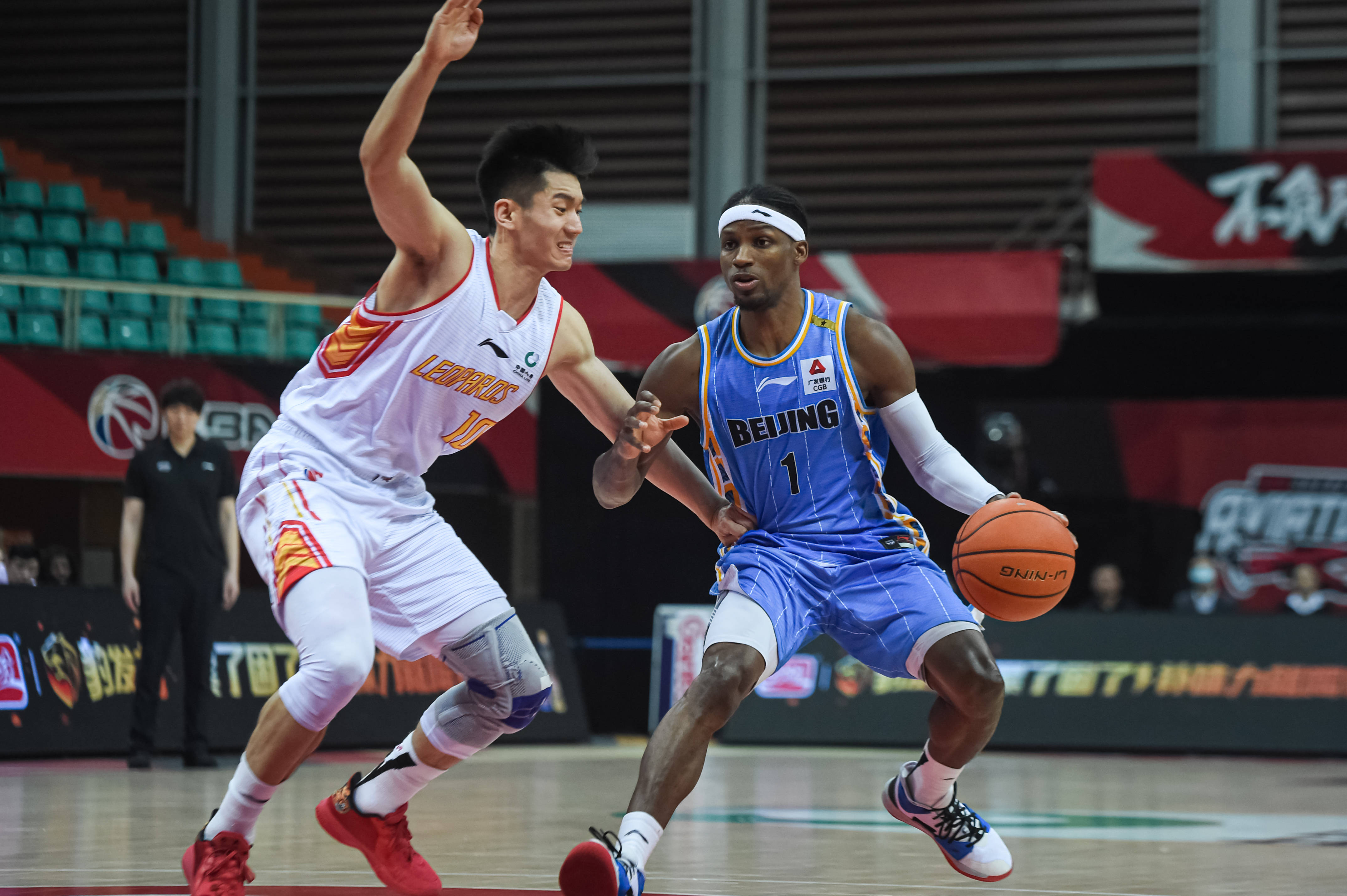 队夺得总冠 队夺得总冠