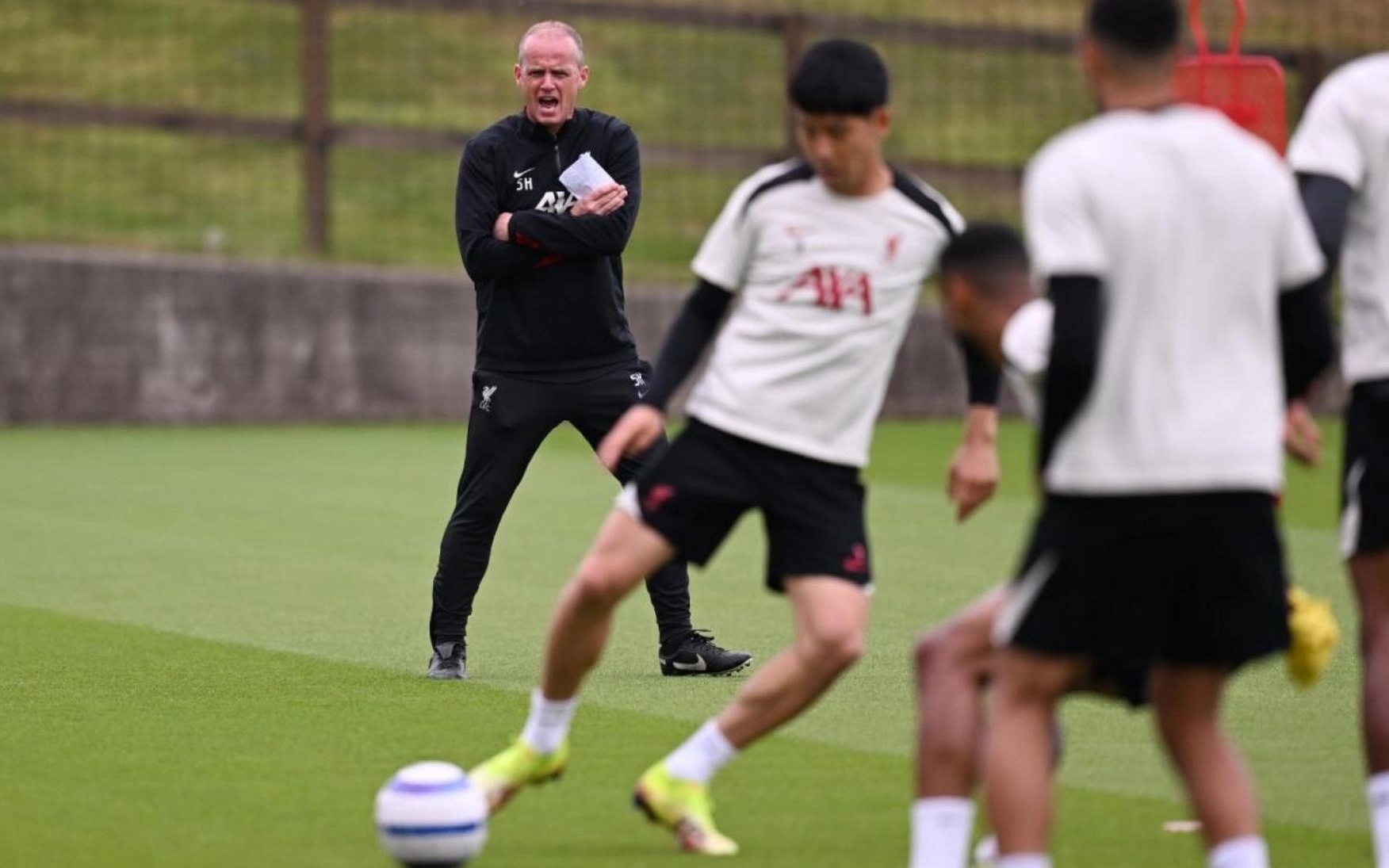 赛中似乎显 赛中似乎显