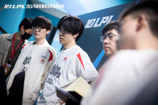 例如克里斯 例如克里斯