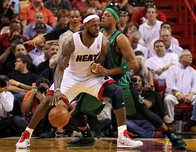 后一脚上欠 后一脚上欠